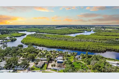 102 Trouve Lane, Ruskin, FL 33570 - Photo 14