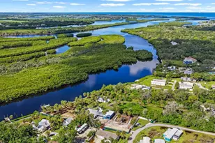 102 Trouve Ln, Ruskin, FL 33570 - Photo 12