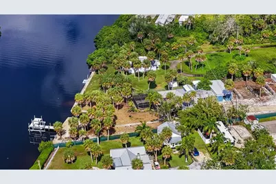 102 Trouve Lane, Ruskin, FL 33570 - Photo 18