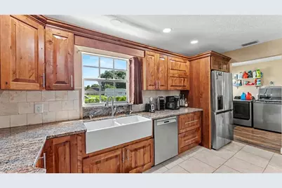 1638 Yeomans Path, Lakeland, FL 33809 - Photo 16