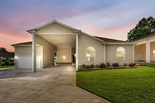 1239 Motorcoach Dr, Polk City, FL 33868 - Photo 2