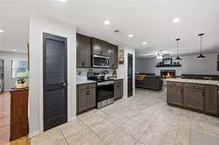 124 N Pointe Dr, Auburndale, FL 33823 - Photo 26
