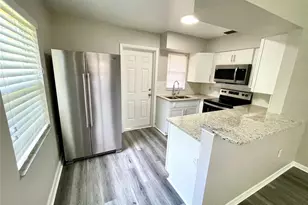 810 Lexington St, Lakeland, FL 33801 - Photo 4