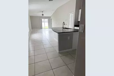 1755 Yellow Trail, Lakeland, FL 33801 - Photo 4