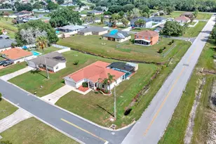 858 Mendoza Dr, Kissimmee, FL 34758 - Photo 32