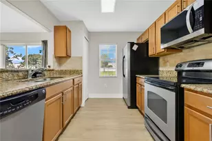 5478 Limestone Ln, Lakeland, FL 33809 - Photo 10