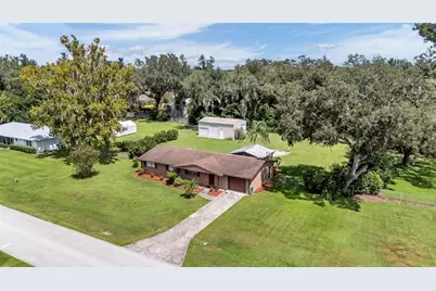6520 Newman Circle E, Lakeland, FL 33811 - Photo 1