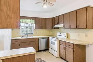 842 Blackwood Dr, Lake Wales, FL 33898 - Photo 16