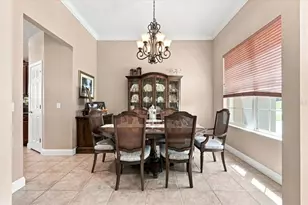 5326 Kinsley Ln, Lakeland, FL 33812 - Photo 6