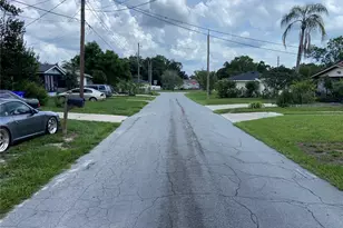 608 Channing Rd, Lakeland, FL 33805 - Photo 2