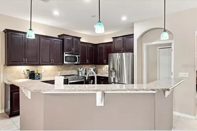 7384 Huntington Summit Boulevard, Lakeland, FL 33810 - Photo 10