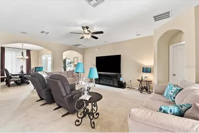 7384 Huntington Summit Boulevard, Lakeland, FL 33810 - Photo 6