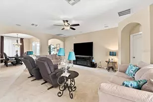 7384 Huntington Summit Blvd, Lakeland, FL 33810 - Photo 6