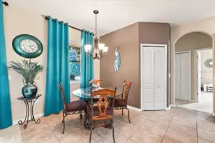 7384 Huntington Summit Blvd, Lakeland, FL 33810 - Photo 16