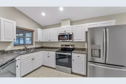 3425 Stoneway Drive, Lakeland, FL 33812 - Photo 12
