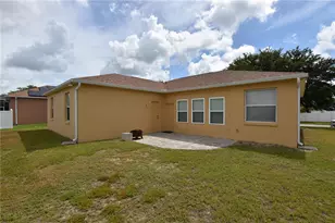 3416 Hilson Dr, Lakeland, FL 33812 - Photo 4