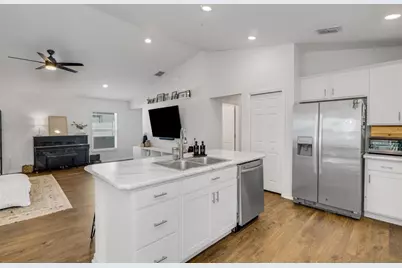 6497 Polly Lane, Lakeland, FL 33813 - Photo 10