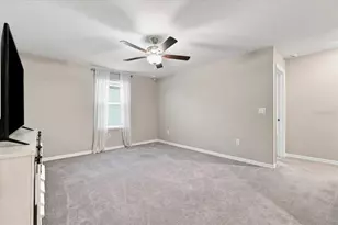 1736 Red Loop, Lakeland, FL 33801 - Photo 10