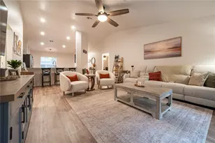 308 Water Lily Ln, Lake Alfred, FL 33850 - Photo 4