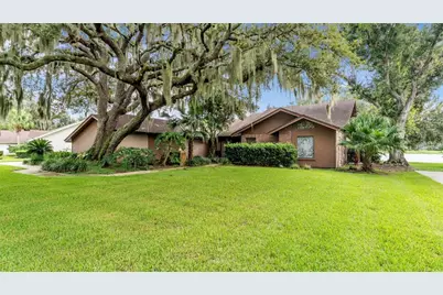 2871 Hammock Drive, Plant City, FL 33566 - Photo 4