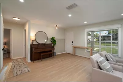 101 Sandburg Lane, Winter Haven, FL 33884 - Photo 4