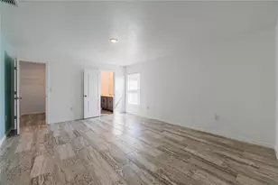2021 Amber Sweet Cir, Dundee, FL 33838 - Photo 16