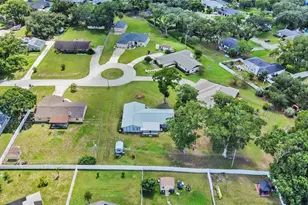 5810 Crest Ln, Lakeland, FL 33812 - Photo 36