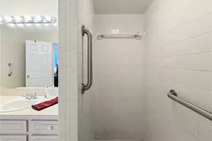 5810 Crest Ln, Lakeland, FL 33812 - Photo 16