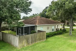 2746 Sundance Cir, Mulberry, FL 33860 - Photo 30