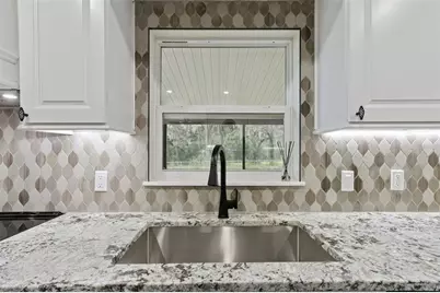 3415 Imperial Lane, Lakeland, FL 33812 - Photo 10