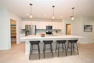 2028 Rosewood Cir, Lakeland, FL 33810 - Photo 4