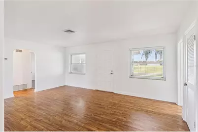 716 Avenue I NE, Winter Haven, FL 33881 - Photo 8
