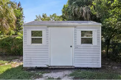 716 Avenue I NE, Winter Haven, FL 33881 - Photo 6