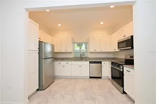 1011 N Brunnell Pkwy, Lakeland, FL 33805 - Photo 4
