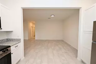1013 N Brunnell Pkwy, Lakeland, FL 33805 - Photo 6