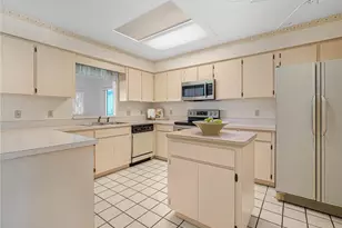 3118 Prairie Dunes Cir W, Lakeland, FL 33810 - Photo 6