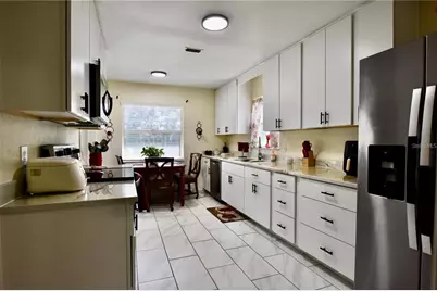 1774 Birchwood Loop, Lakeland, FL 33811 - Photo 2