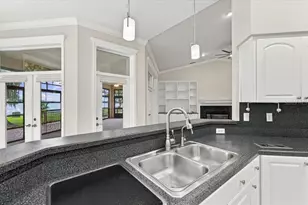 557 Sutton Rd, Auburndale, FL 33823 - Photo 8