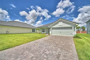5403 Waterside Dr, Auburndale, FL 33823 - Photo 2