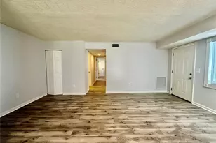 606 Pavare Ct, Winter Haven, FL 33884 - Photo 4