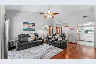 6352 Butternut Drive, Lakeland, FL 33813 - Photo 4