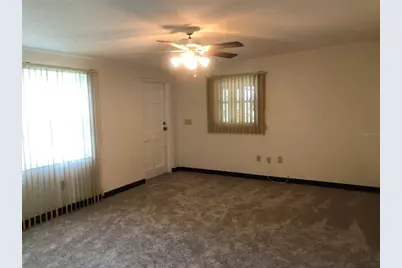8 Moonlight Lane, Winter Haven, FL 33884 - Photo 2
