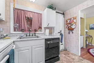 8 Woodland Cir, Haines City, FL 33844 - Photo 14