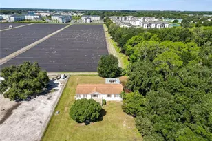 3003 Gerald Hall Rd, Plant City, FL 33566 - Photo 2