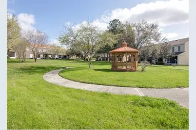 2308 Lake Woodberry Circle, Brandon, FL 33510 - Photo 32