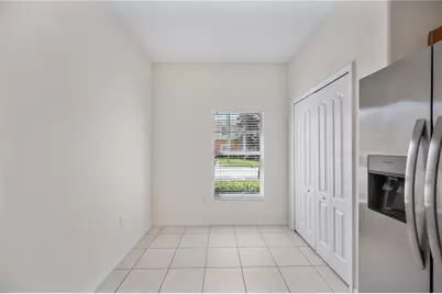 4176 Shade Tree Lane, Lakeland, FL 33812 - Photo 8