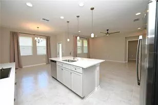 5507 Freesia Dr, Lakeland, FL 33811 - Photo 6