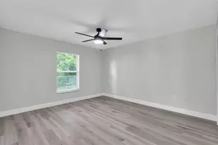 1207 NE 6th St, Mulberry, FL 33860 - Photo 14