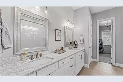 1539 Hollingsworth Creek Court, Lakeland, FL 33803 - Photo 18