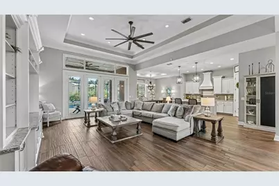 1539 Hollingsworth Creek Court, Lakeland, FL 33803 - Photo 4